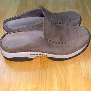 Merrell dark taupe leather slip on slides size 10